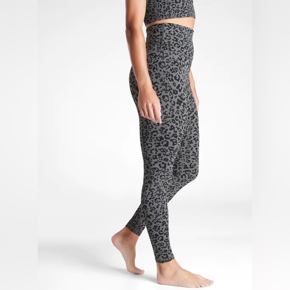 Athleta Elation Ultra High Rise Tights - Picture 3 of 12